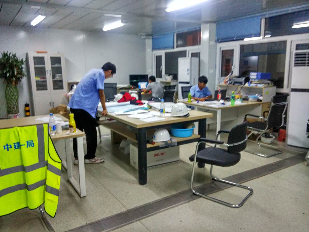 公路学院:长安大学赴中建一局二公司暑期社会